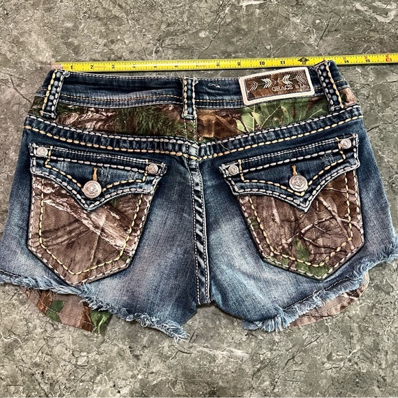 Distressed Denim Camo Patch Shorts - Picture 2 of 2